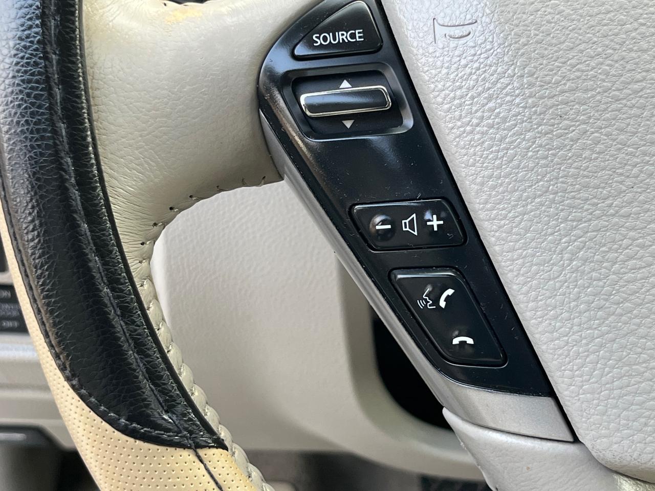 2013 Nissan Quest SL-Backup cam-Sunroof-Heated seats & more! - Photo #23