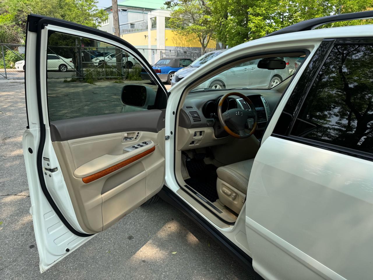2009 Lexus RX 350 NAV! LOADED! - 4X4 - Photo #9
