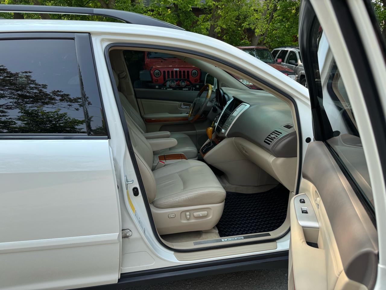 2009 Lexus RX 350 NAV! LOADED! - 4X4 - Photo #17
