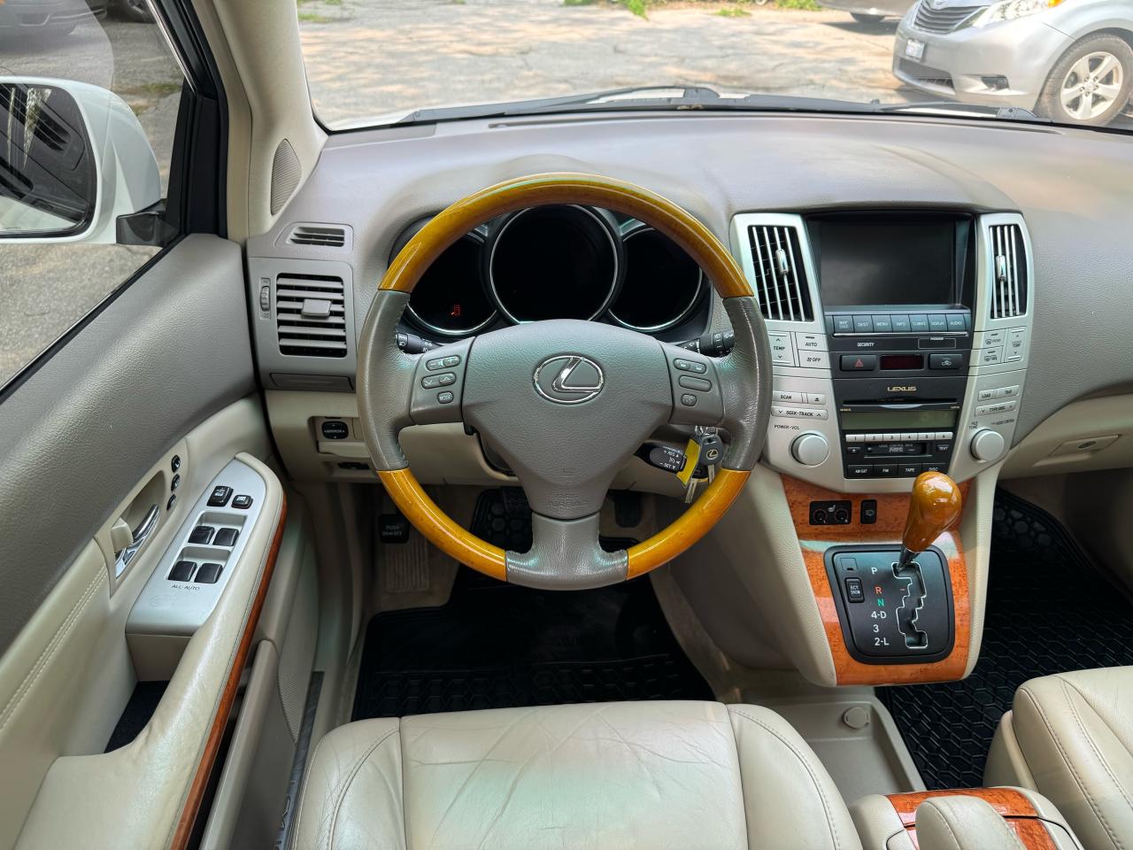 2009 Lexus RX 350 NAV! LOADED! - 4X4 - Photo #10