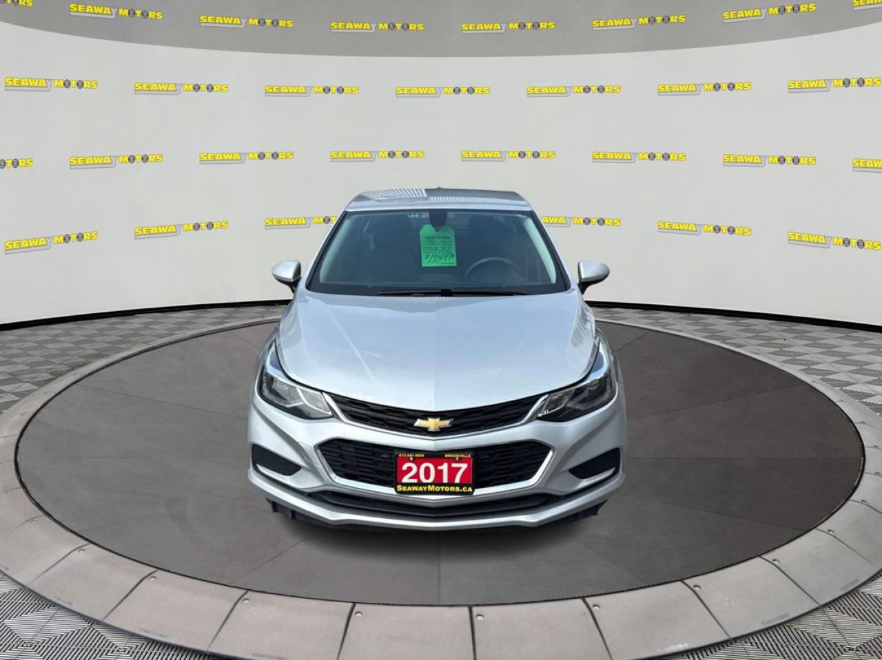 2017 Chevrolet Cruze LT - Photo #7