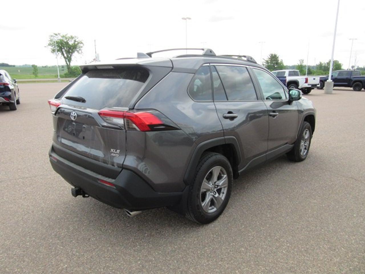 2024 Toyota RAV4 XLE Photo
