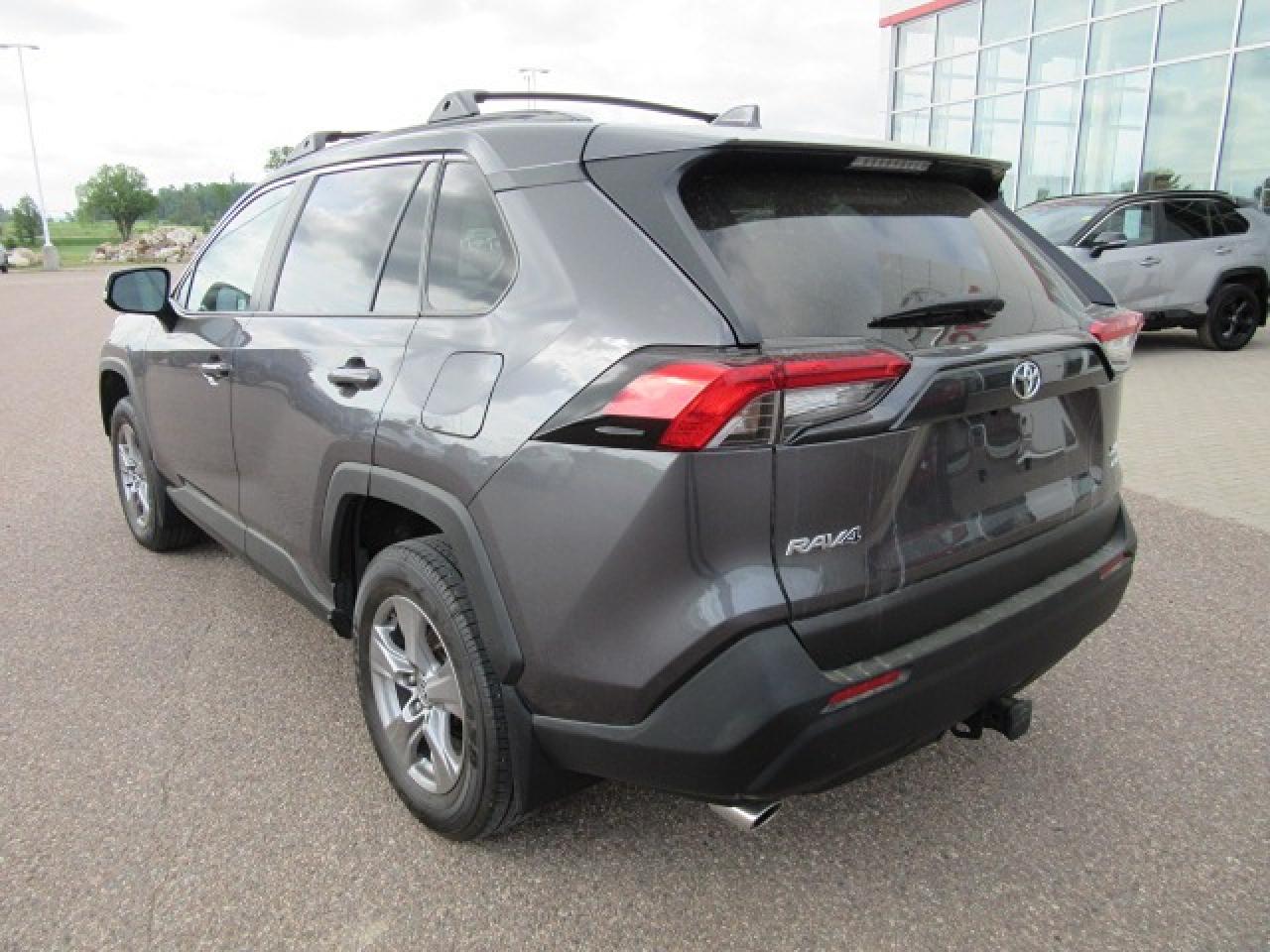 2024 Toyota RAV4 XLE Photo