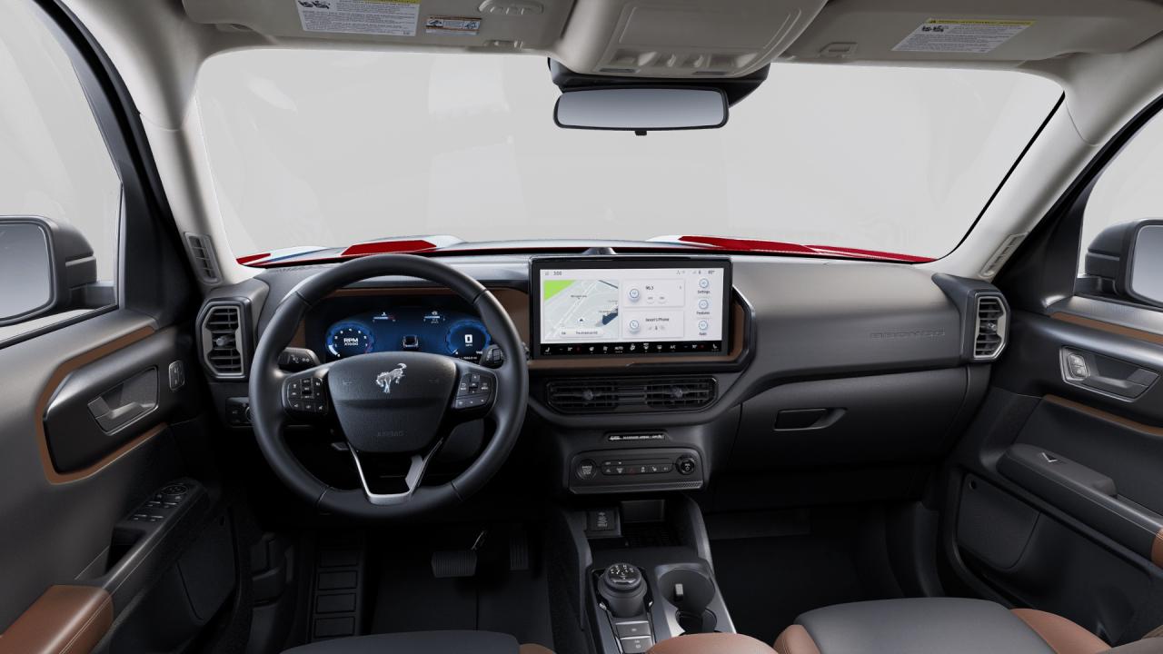 2025 Ford Bronco Sport Outer Banks 4x4 Photo5