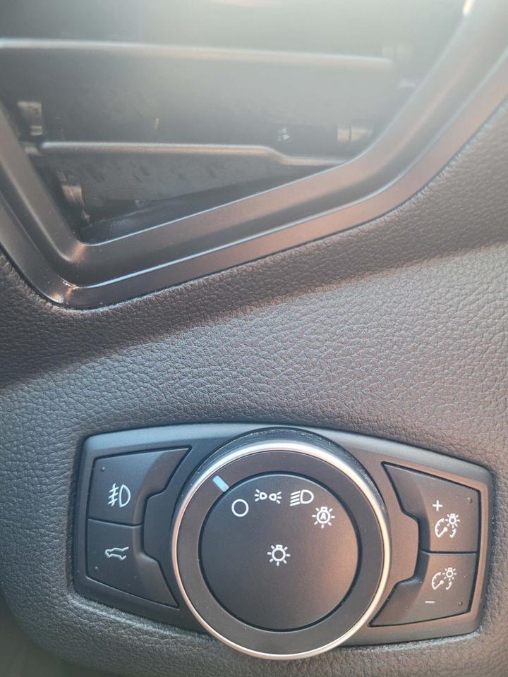 12611161.796119250