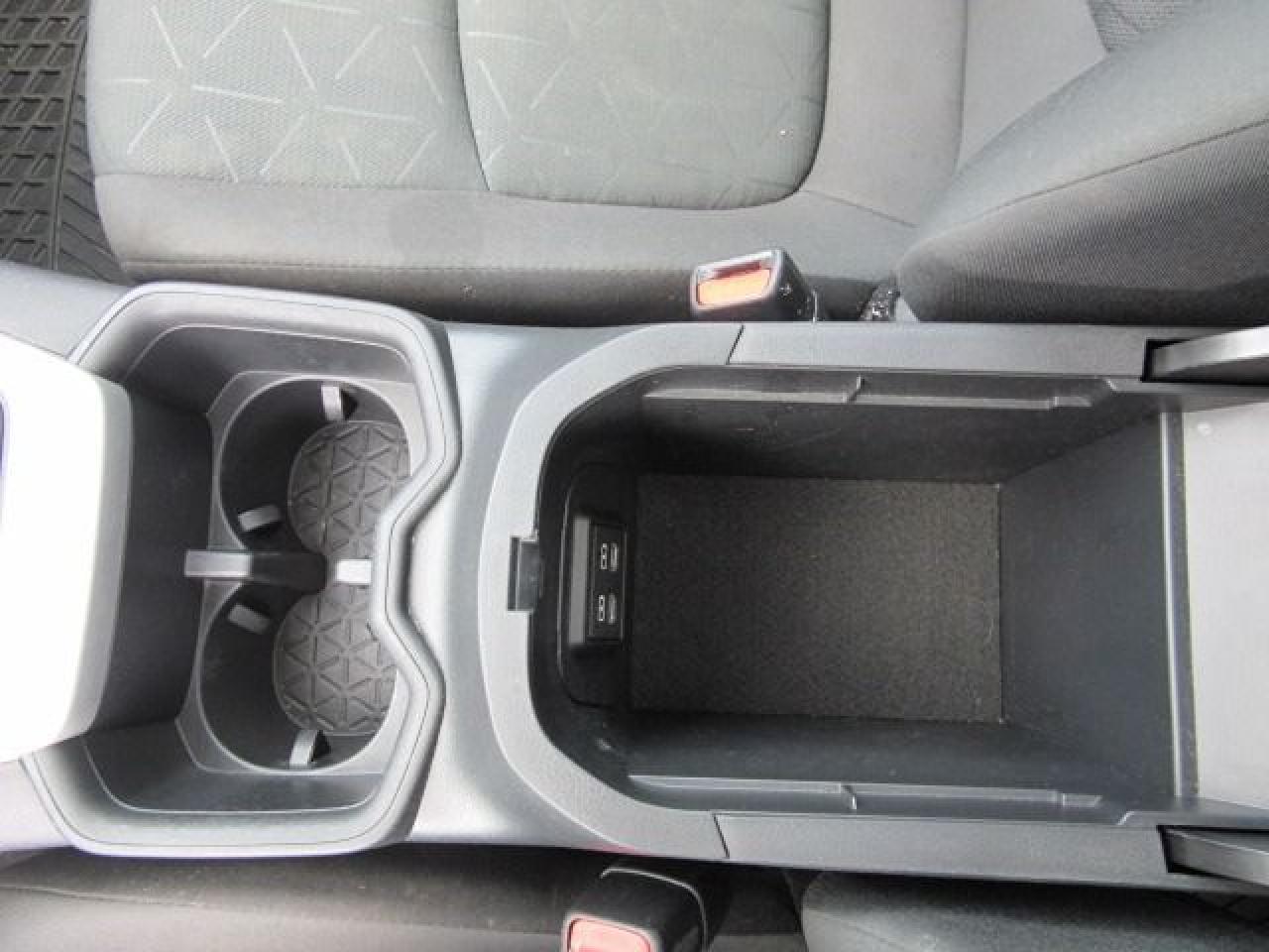 2024 Toyota RAV4 XLE - Photo #17