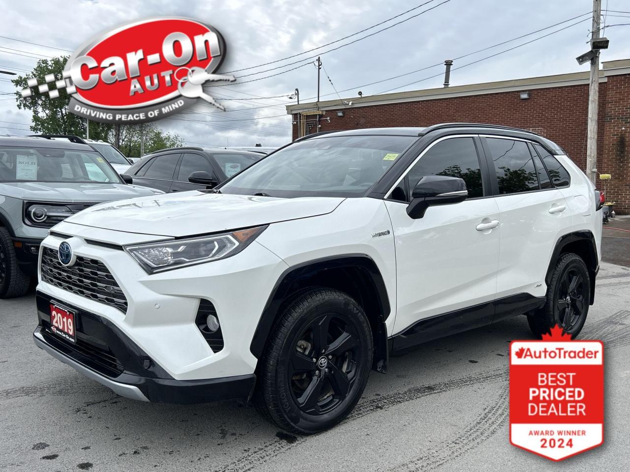 Used 2019 Toyota RAV4 HYBRID XSE AWD| ONLY 86,000KMS| LEATHER| SUNROOF for sale in Ottawa, ON