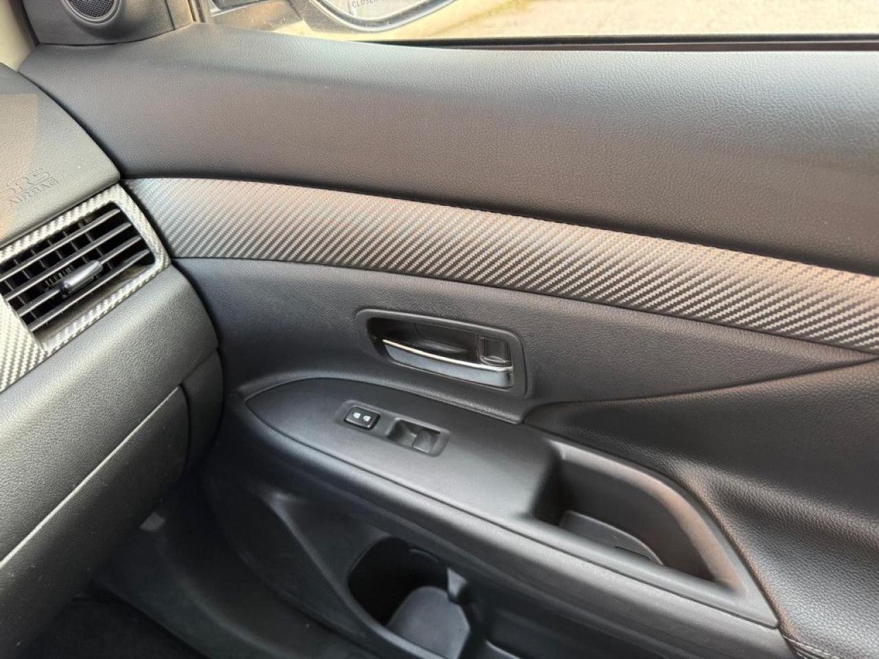 2014 Mitsubishi Outlander ES |4WD|LEATHER|SUNROOF|HEATED SEATS|BLUETOOTH| - Photo #27
