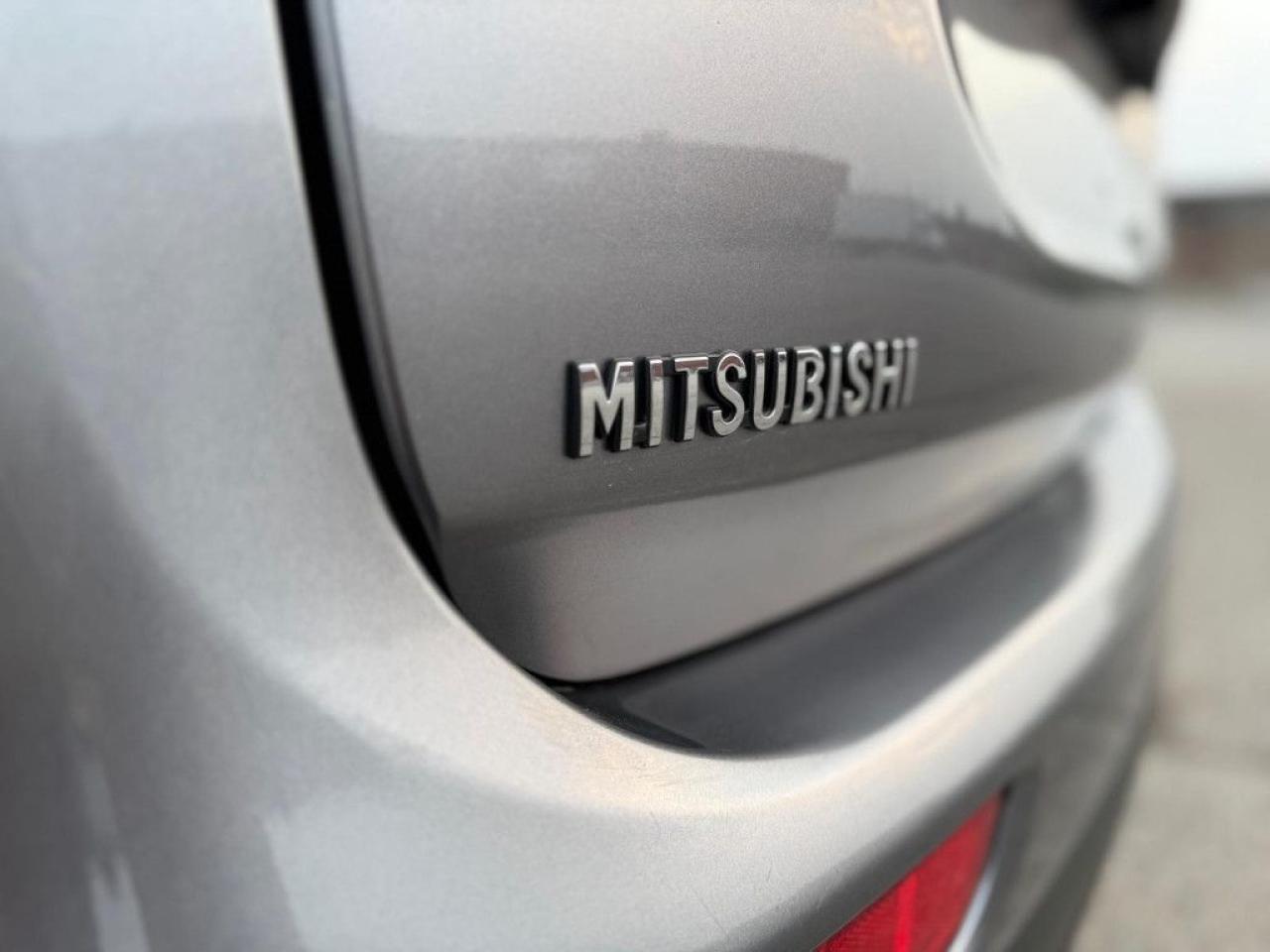 2014 Mitsubishi Outlander ES |4WD|LEATHER|SUNROOF|HEATED SEATS|BLUETOOTH| - Photo #32