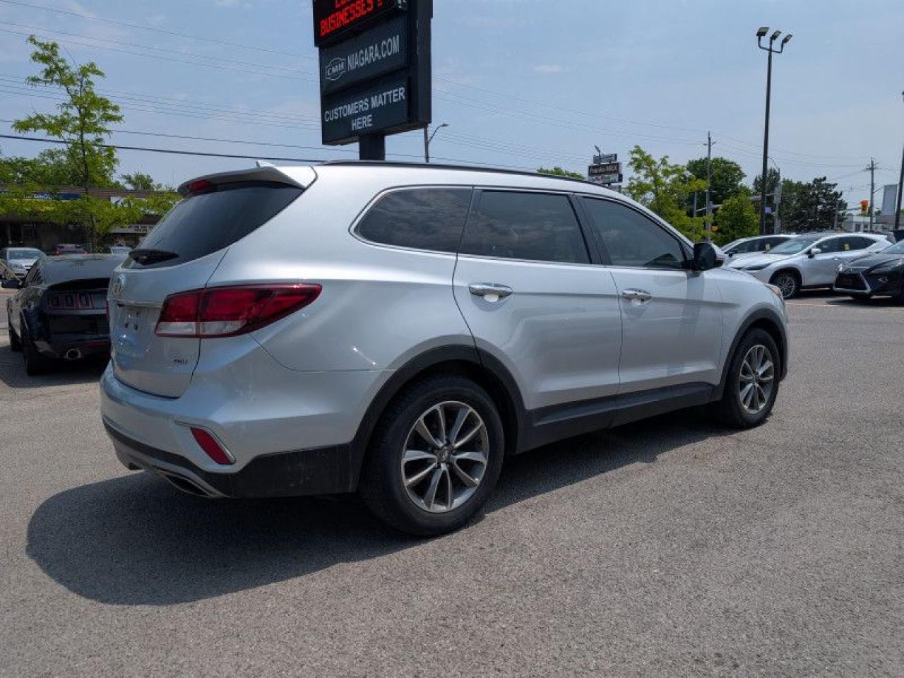 2019 Hyundai Santa Fe XL 3.3L Preferred AWD 7 Pass  **7 PASSENGER** Photo