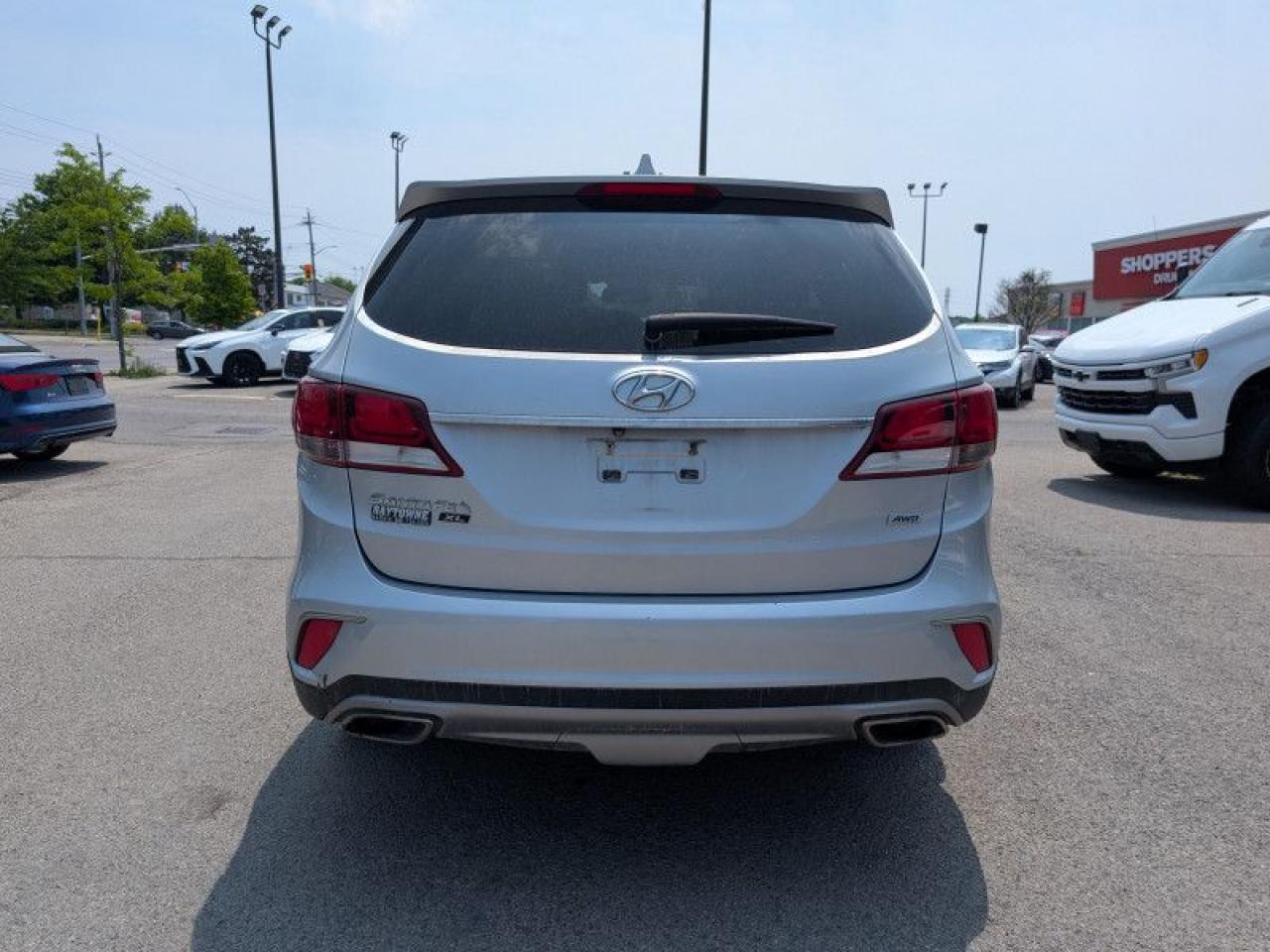 2019 Hyundai Santa Fe XL 3.3L Preferred AWD 7 Pass  **7 PASSENGER** Photo4
