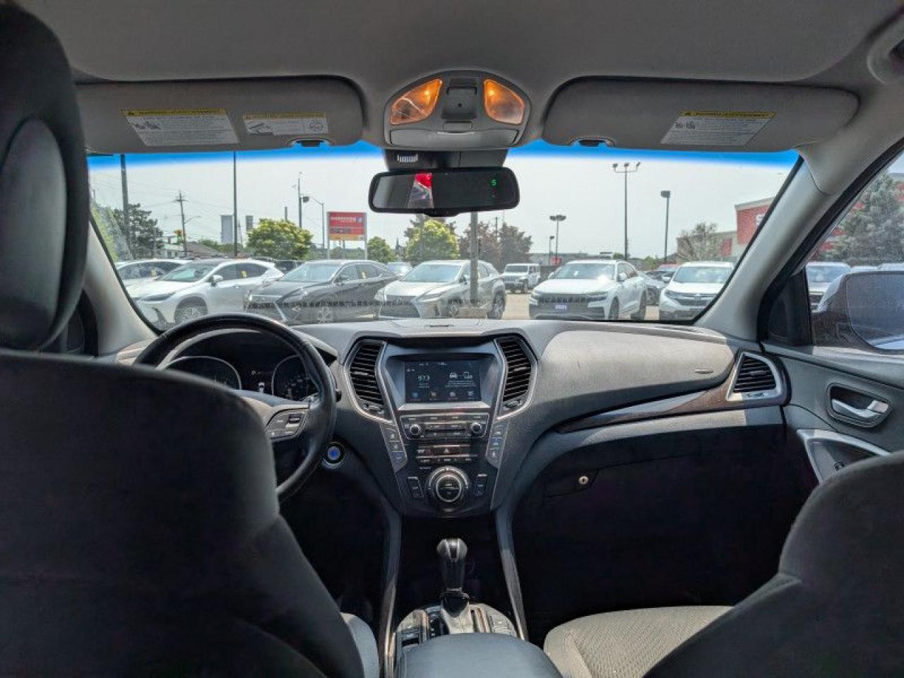 2019 Hyundai Santa Fe XL 3.3L Preferred AWD 7 Pass  **7 PASSENGER** Photo