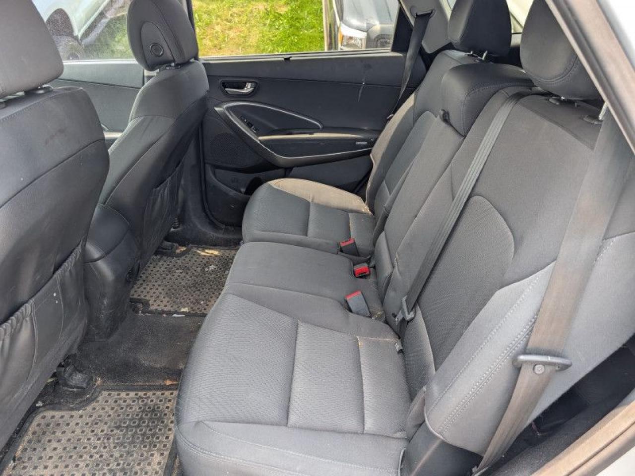 2019 Hyundai Santa Fe XL 3.3L Preferred AWD 7 Pass  **7 PASSENGER** Photo