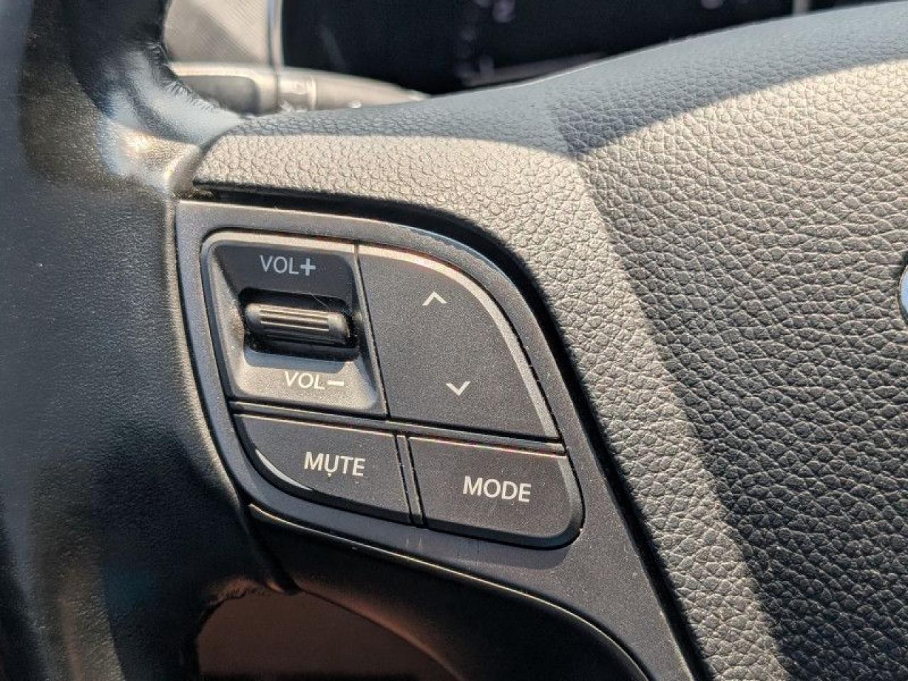 2019 Hyundai Santa Fe XL 3.3L Preferred AWD 7 Pass  **7 PASSENGER** Photo
