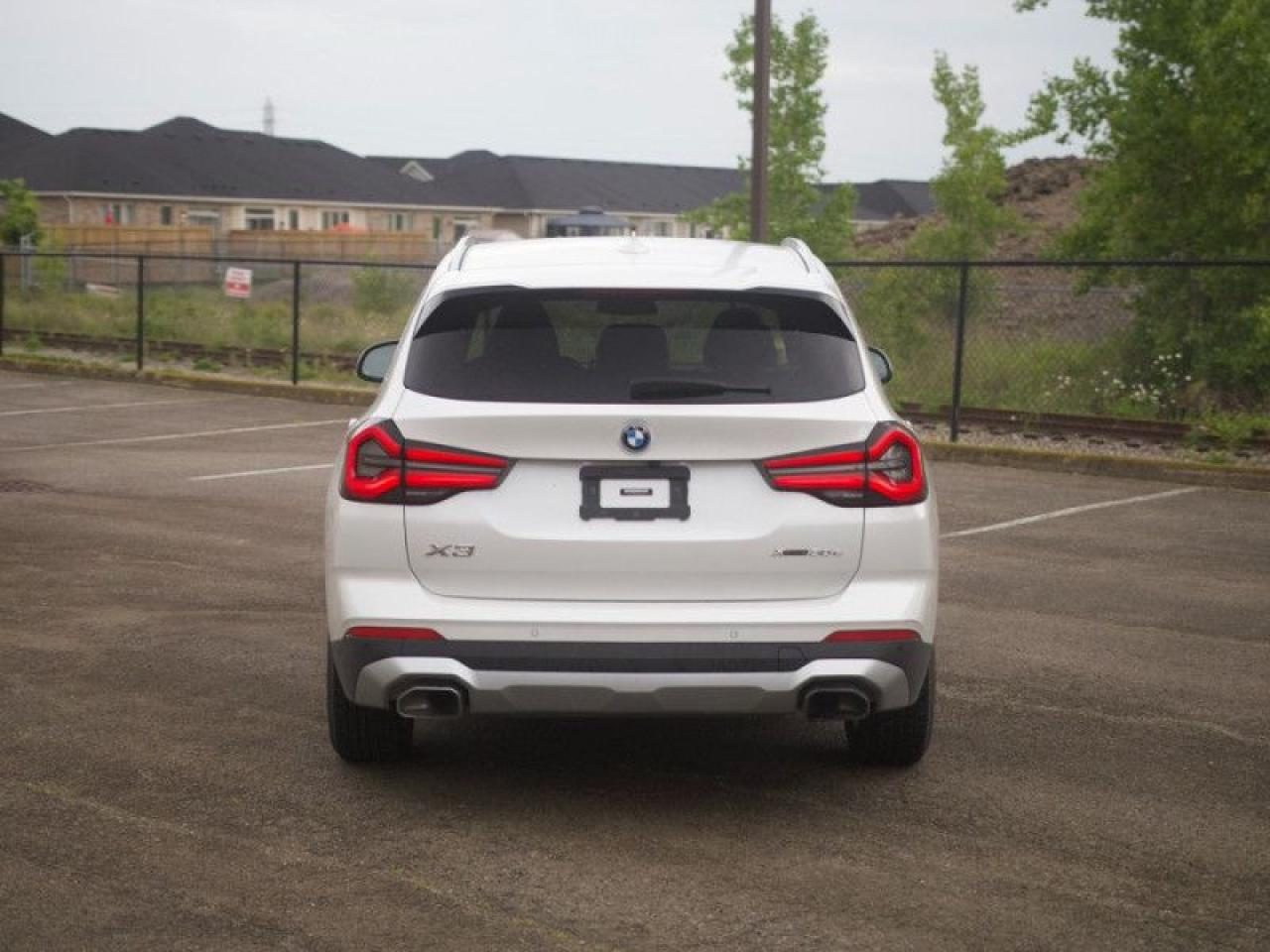 2022 BMW X3 xDrive30e  **PHEV - PWR GATE - MEM. SEAT** Photo3