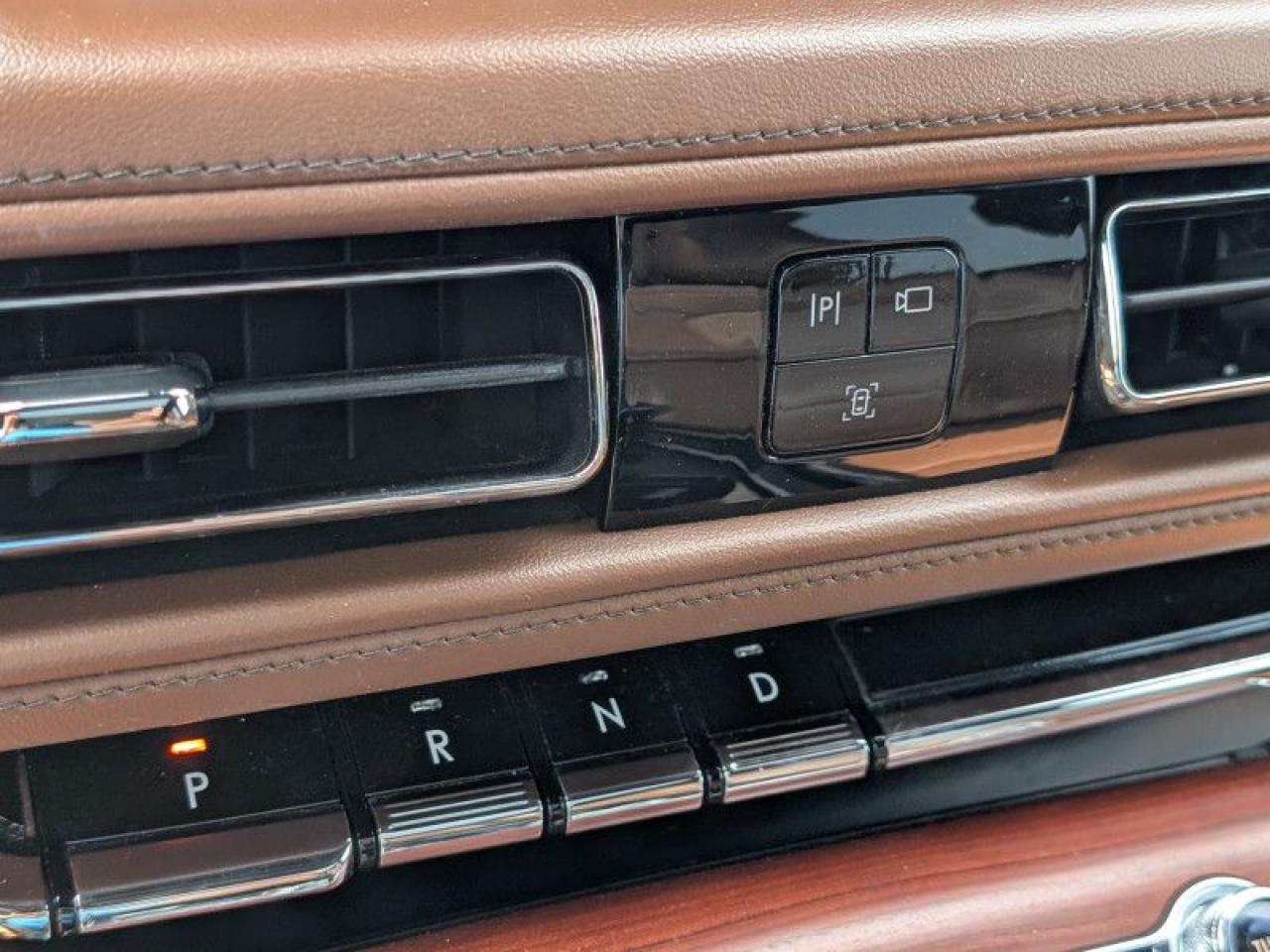 2021 Lincoln Aviator Reserve  **EQUIP. GROUP 202A - $9,000 PKG** Photo