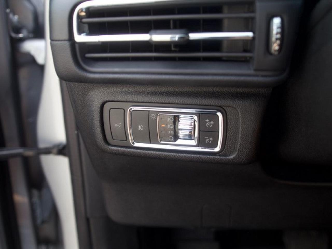 2021 Lincoln Corsair Reserve  **CO-PILOT360 PLUS + ELEMENT PKG** Photo