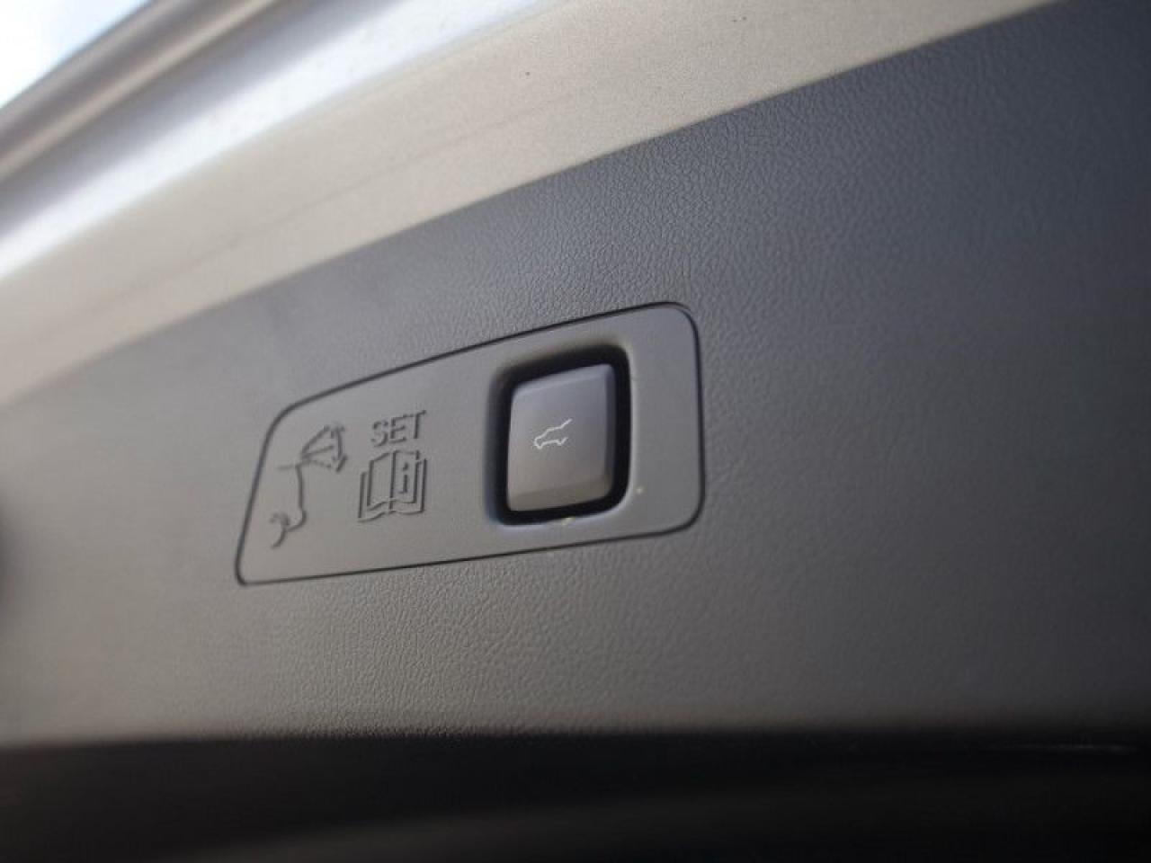 2021 Lincoln Corsair Reserve  **CO-PILOT360 PLUS + ELEMENT PKG** Photo