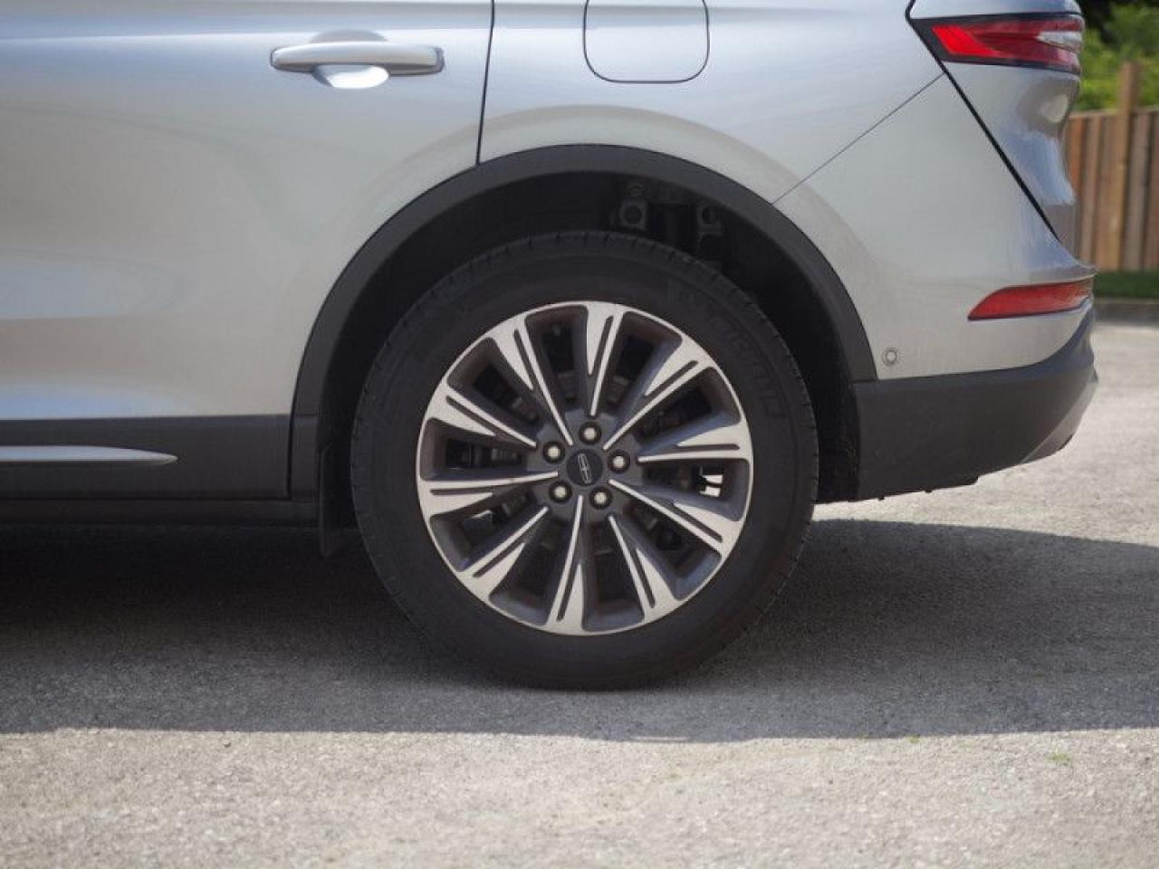 2021 Lincoln Corsair Reserve  **CO-PILOT360 PLUS + ELEMENT PKG** Photo