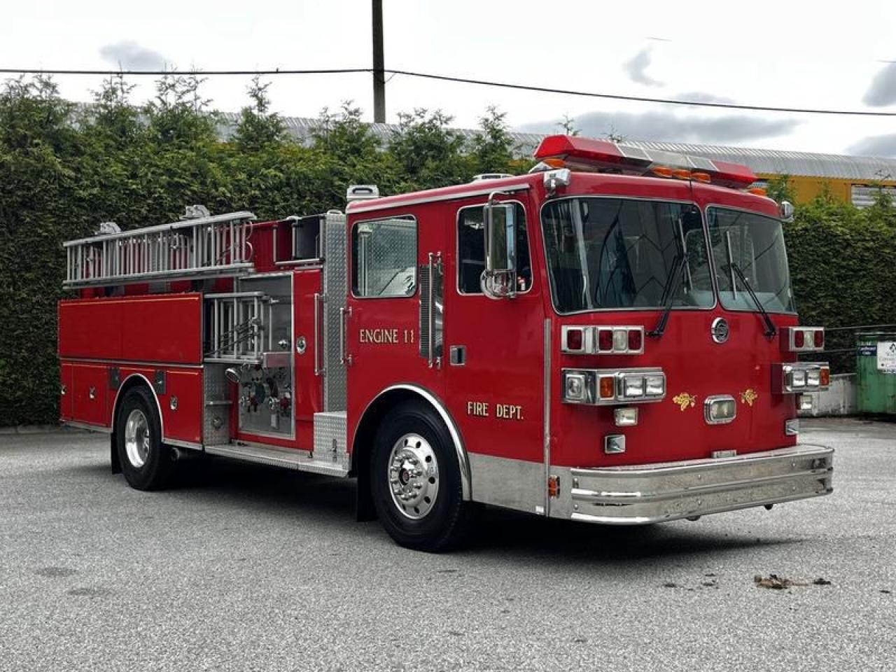 Used 1991 Sutphen Deluge 500 IGAL Pumper Fire Truck Detroit Diesel for sale in Burnaby, BC