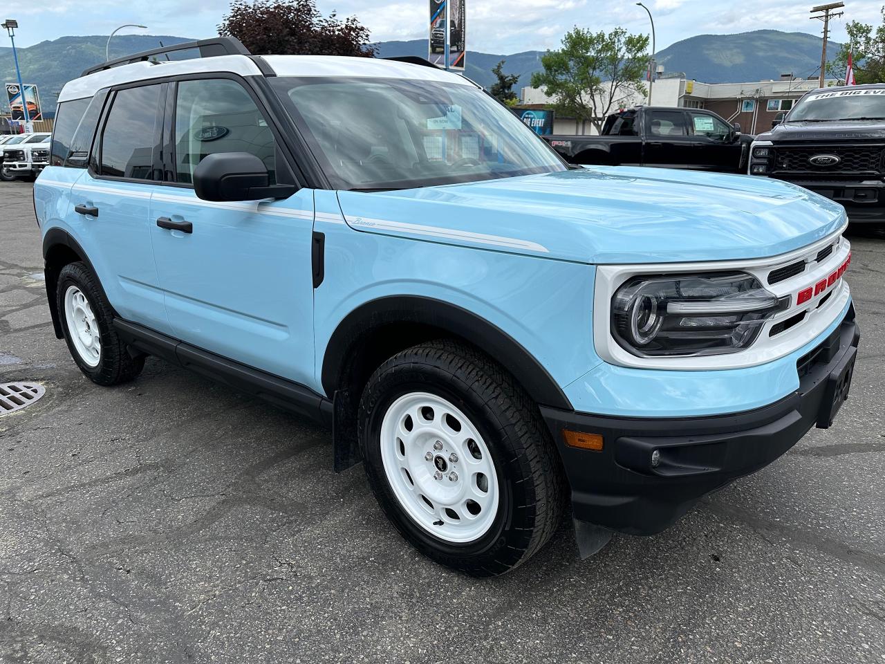 2023 Ford Bronco Sport Heritage Photo2