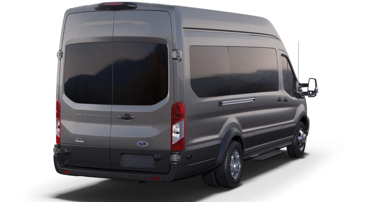 2025 Ford Transit HR PASS XLT Photo