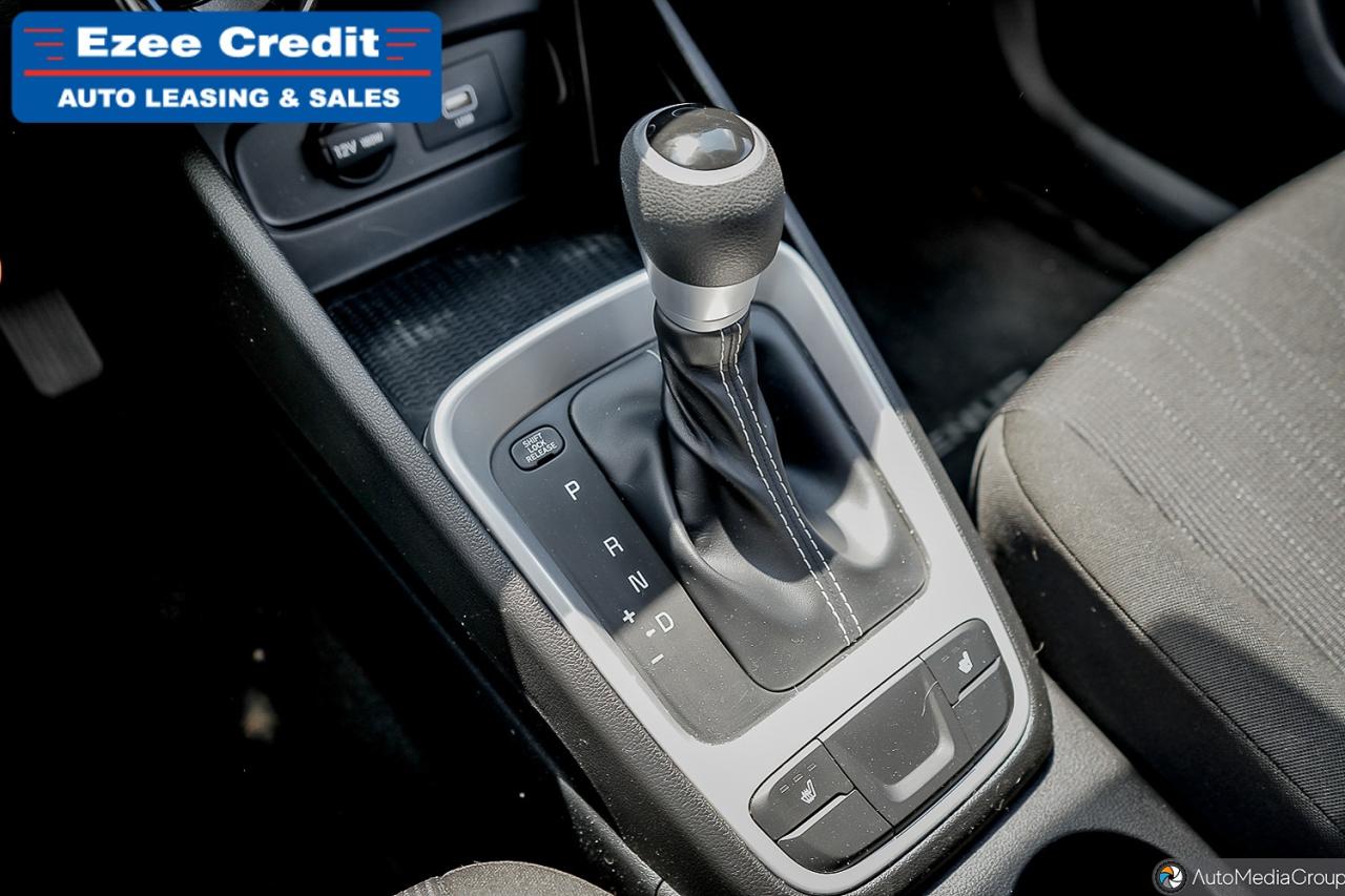 2021 Hyundai Venue Essential Photo