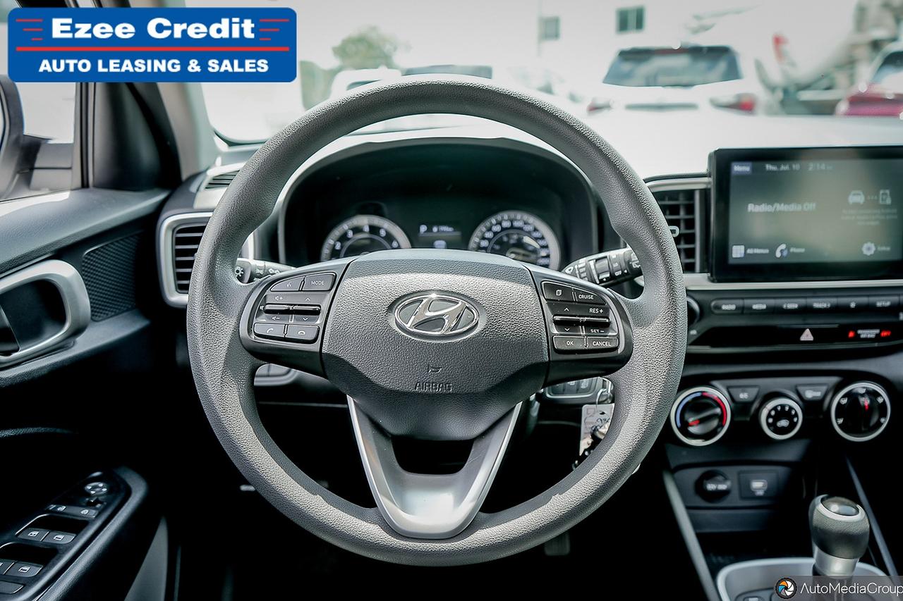 2021 Hyundai Venue Essential Photo