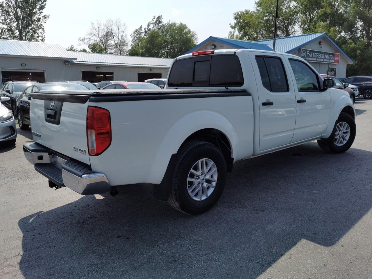 2018 Nissan Frontier SV LWB - Photo #5