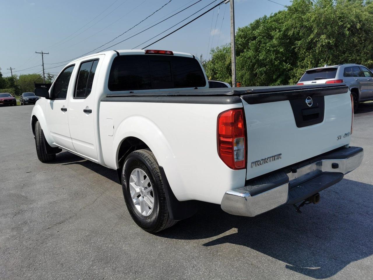 2018 Nissan Frontier SV LWB - Photo #3