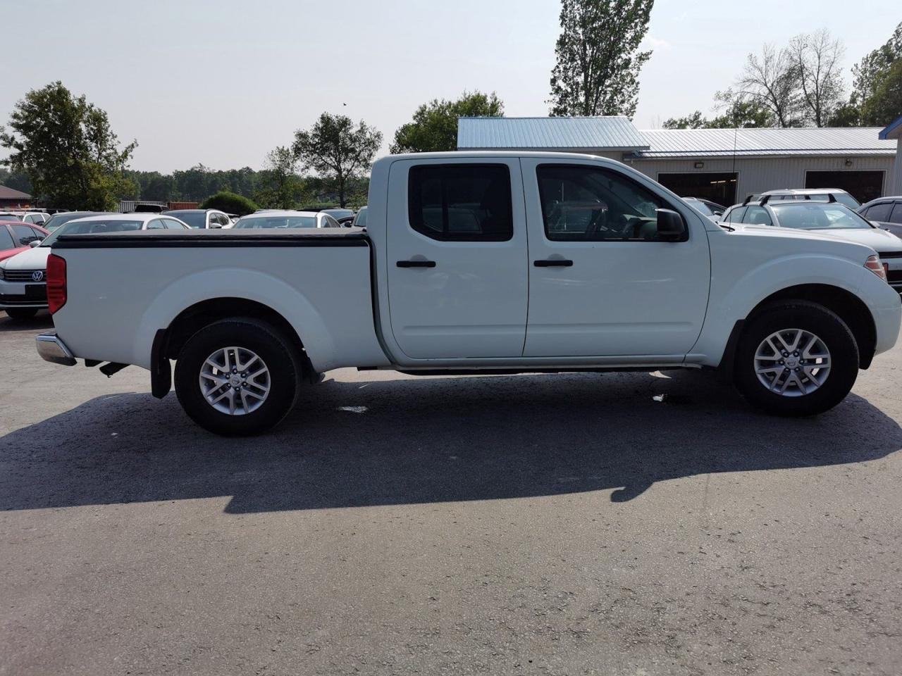 2018 Nissan Frontier SV LWB - Photo #6