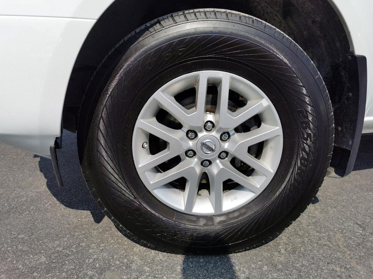 2018 Nissan Frontier SV LWB - Photo #9