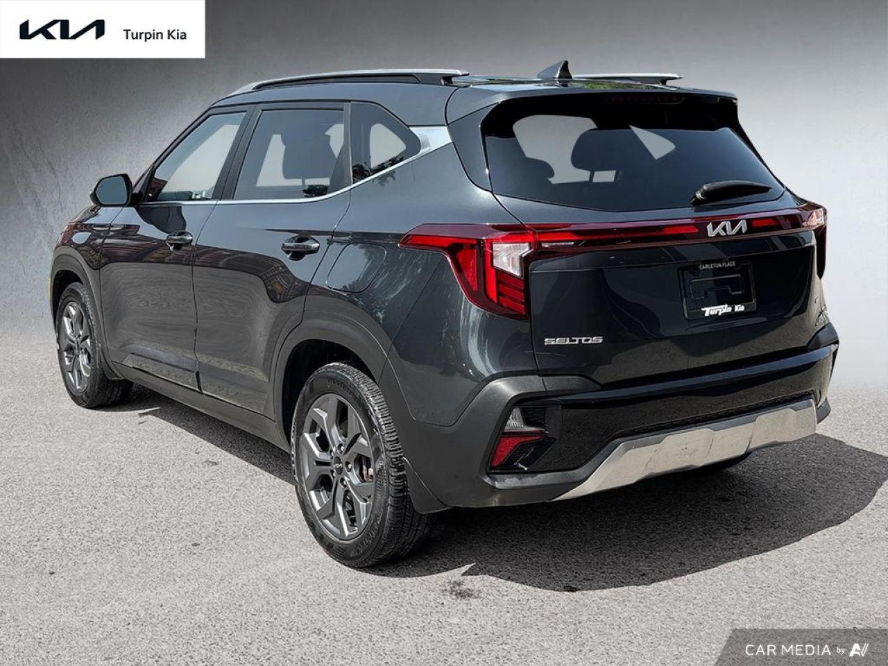 2024 Kia Seltos EX Photo3