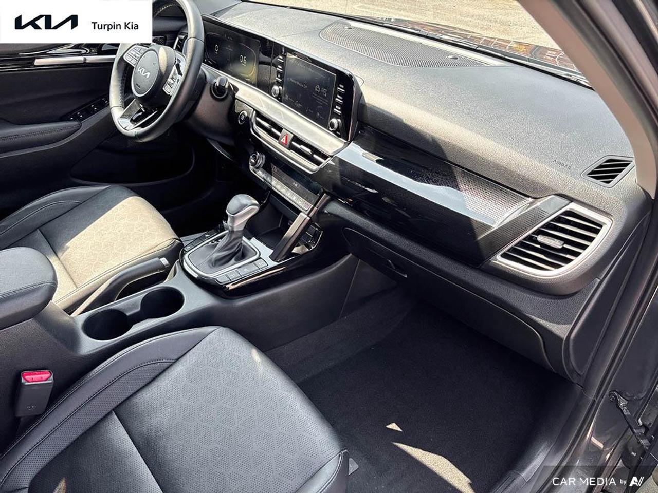 2024 Kia Seltos EX Photo