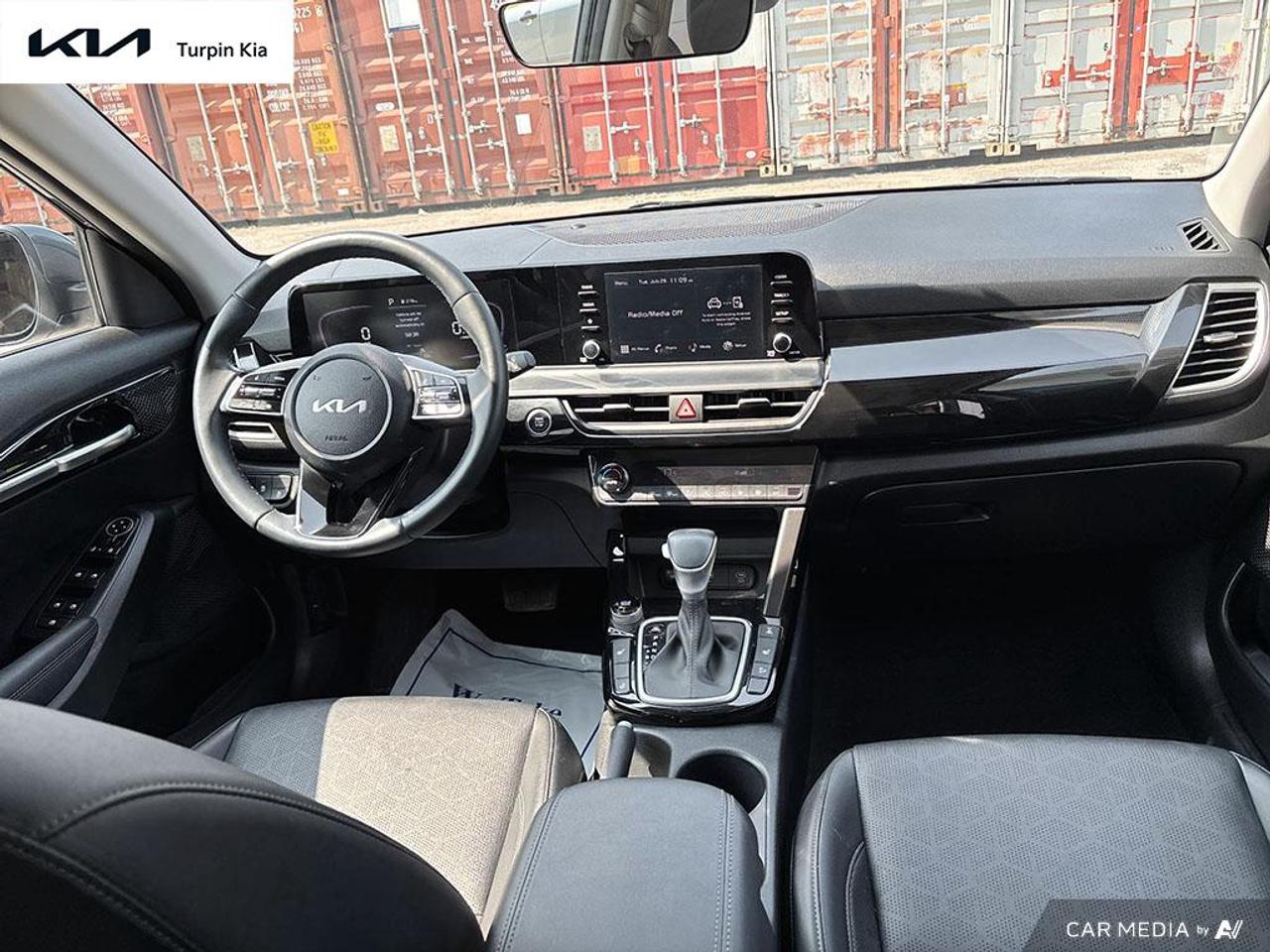 2024 Kia Seltos EX Photo