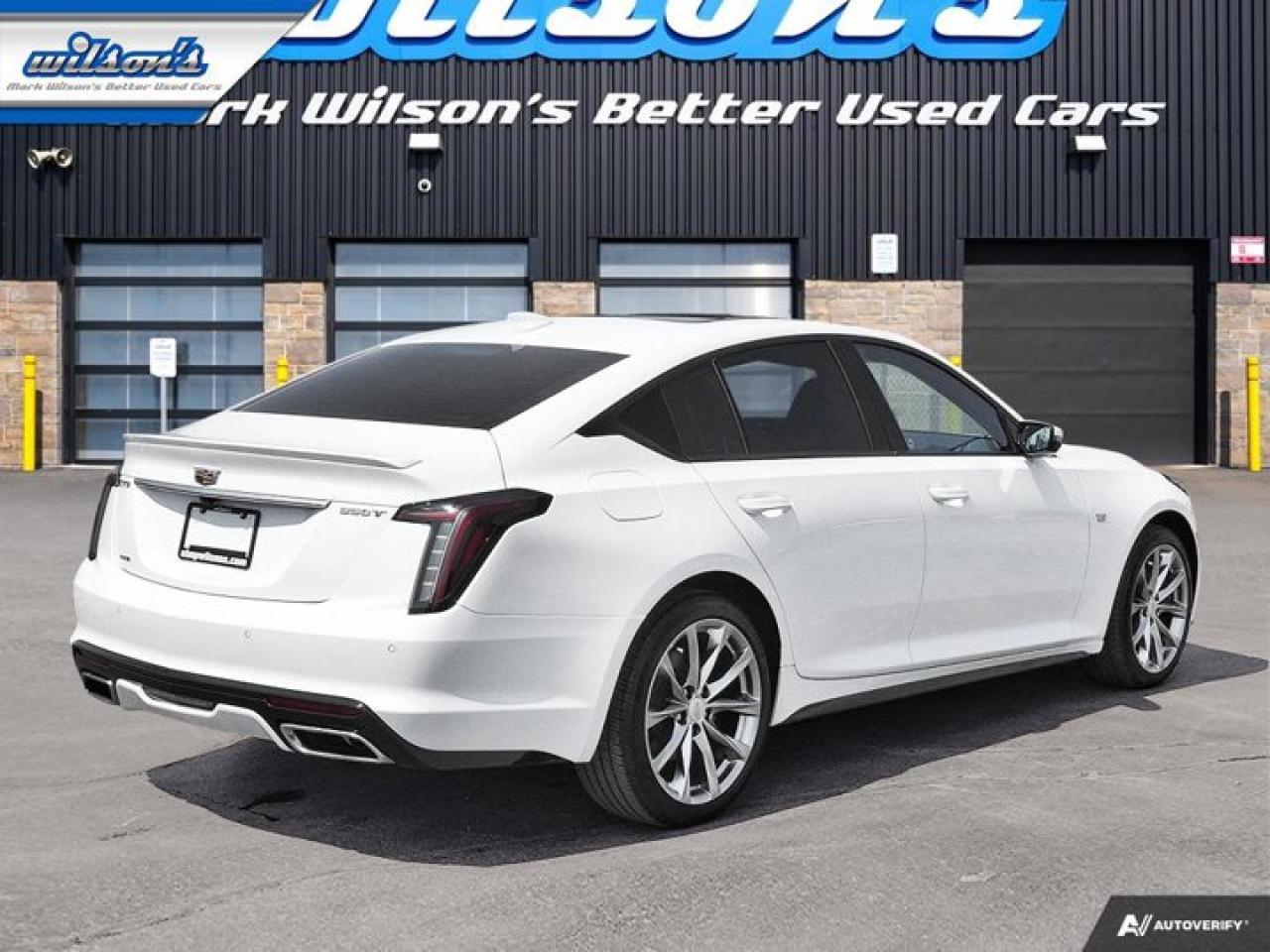 2022 Cadillac CT5 Sport | Pano Roof | Leather | Wireless Carplay | Remote Start | Reverse Cam | Lane Keep & More ! Photo4