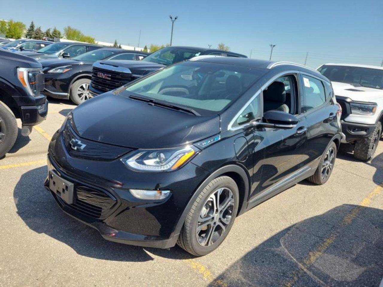 Look at this certified 2021 Chevrolet Bolt EV Premier| Leather | 360 Camera | Heated Wheel + Seats | CarPlay + Android | Bose Speakers & More !. Its Automatic transmission and engine will keep you going. This Chevrolet Bolt EV has the following options: Leather, Heated Steering Wheel, Bose Speaker System, Air Conditioning, 360 Camera, Heated Seats, Tilt Steering Wheel, Steering Radio Controls, Power Windows, and Power Locks. See it for yourself at Mark Wilsons Better Used Cars, 5055 Whitelaw Road, Guelph, ON N1H 6J4.60+ years of World Class Service!500+ Live Market Priced VEHICLES! ONE MASSIVE LOCATION!Free Local Delivery Available!FINANCING! - Better than bank rates! 6 Months No Payments available on approved credit OAC. Zero Down Available. We have expert licensed credit specialists to secure the best possible rate for you and keep you on budget ! We are your financing broker, let us do all the leg work on your behalf! Click the RED Apply for Financing button to the right to get started or drop in today!BAD CREDIT APPROVED HERE! - You dont need perfect credit to get a vehicle loan at Mark Wilsons Better Used Cars! We have a dedicated licensed team of credit rebuilding experts on hand to help you get the car of your dreams!WE LOVE TRADE-INS! - Top dollar trade-in values!SELL us your car even if you dont buy ours! HISTORY: Free Carfax report included.Certification included! No shady fees for safety!EXTENDED WARRANTY: Available30 DAY WARRANTY INCLUDED: 30 Days, or 3,000 km (mechanical items only). No Claim Limit (abuse not covered)5 Day Exchange Privilege! *(Some conditions apply)CASH PRICES SHOWN: Excluding HST and Licensing Fees.2019 - 2024 vehicles may be daily rentals. Please inquire with your Salesperson.We have made every reasonable attempt to ensure options are correct but please verify with your sales professional
