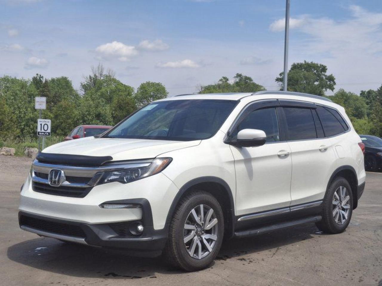 Used 2019 Honda Pilot EX-L AWD | Nav | Leather | Sunroof | Heated Wheel + Seats | Adaptive Cruise | Power Seat | and More! for sale in Guelph, ON
