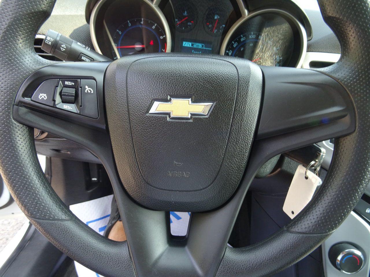 2013 Chevrolet Cruze LT Turbo - Photo #11