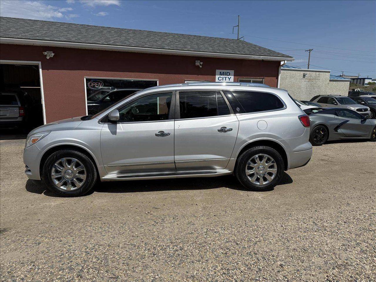 Used 2017 Buick Enclave LEATHER AWD for sale in Saskatoon, SK