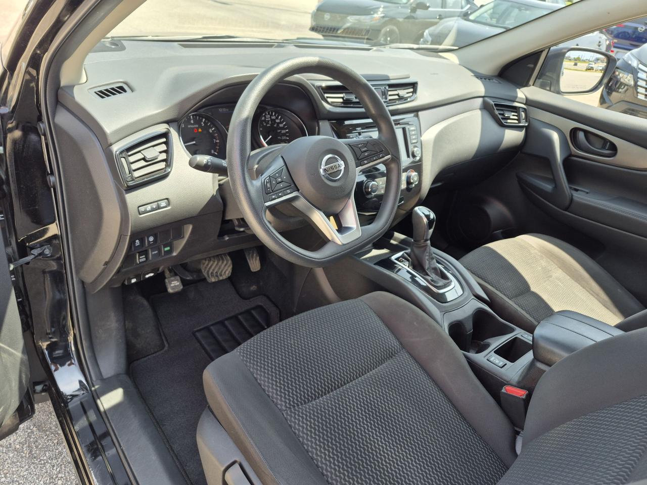 2021 Nissan Qashqai S AWD Photo6