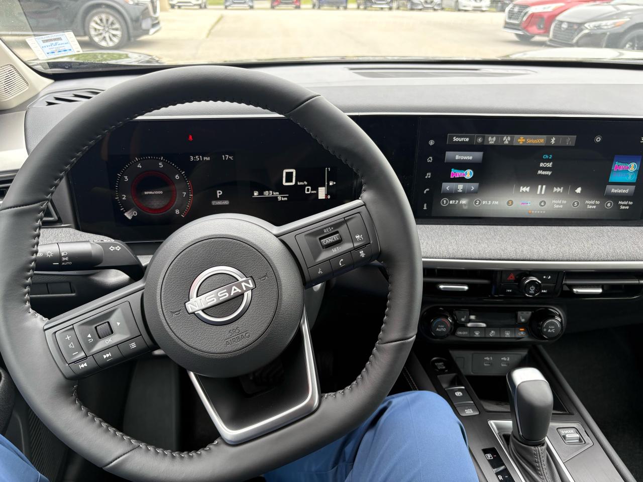 2025 Nissan Kicks SV Photo11