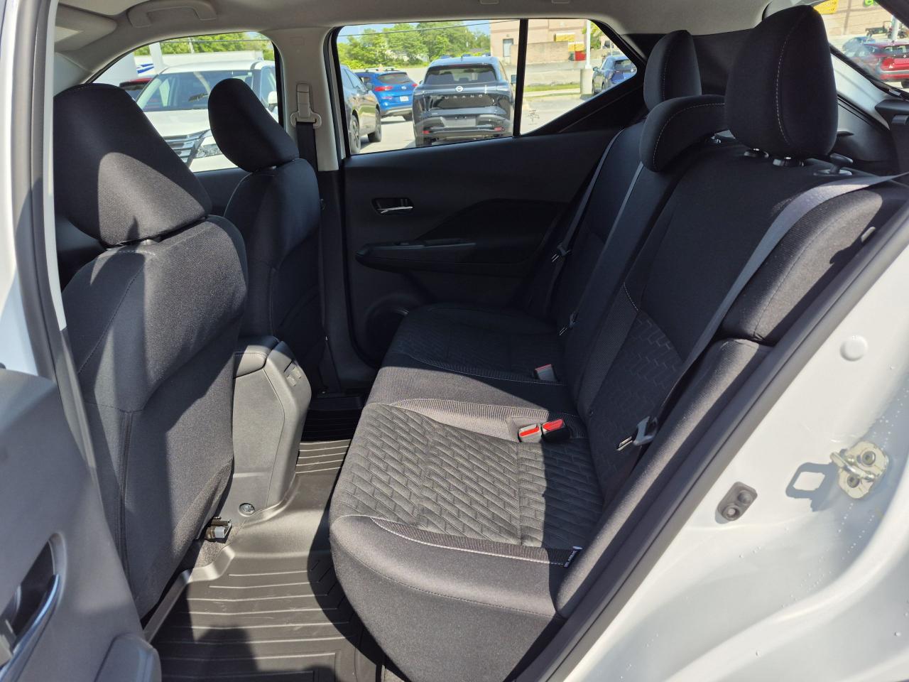 2025 Nissan Kicks Play SV FWD Photo28