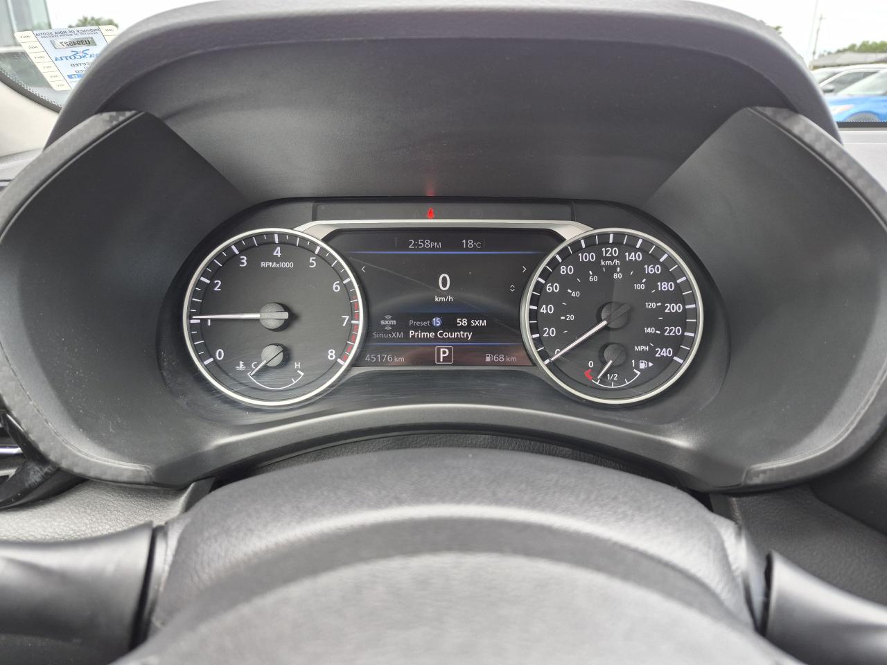 2020 Nissan Sentra SV Photo8