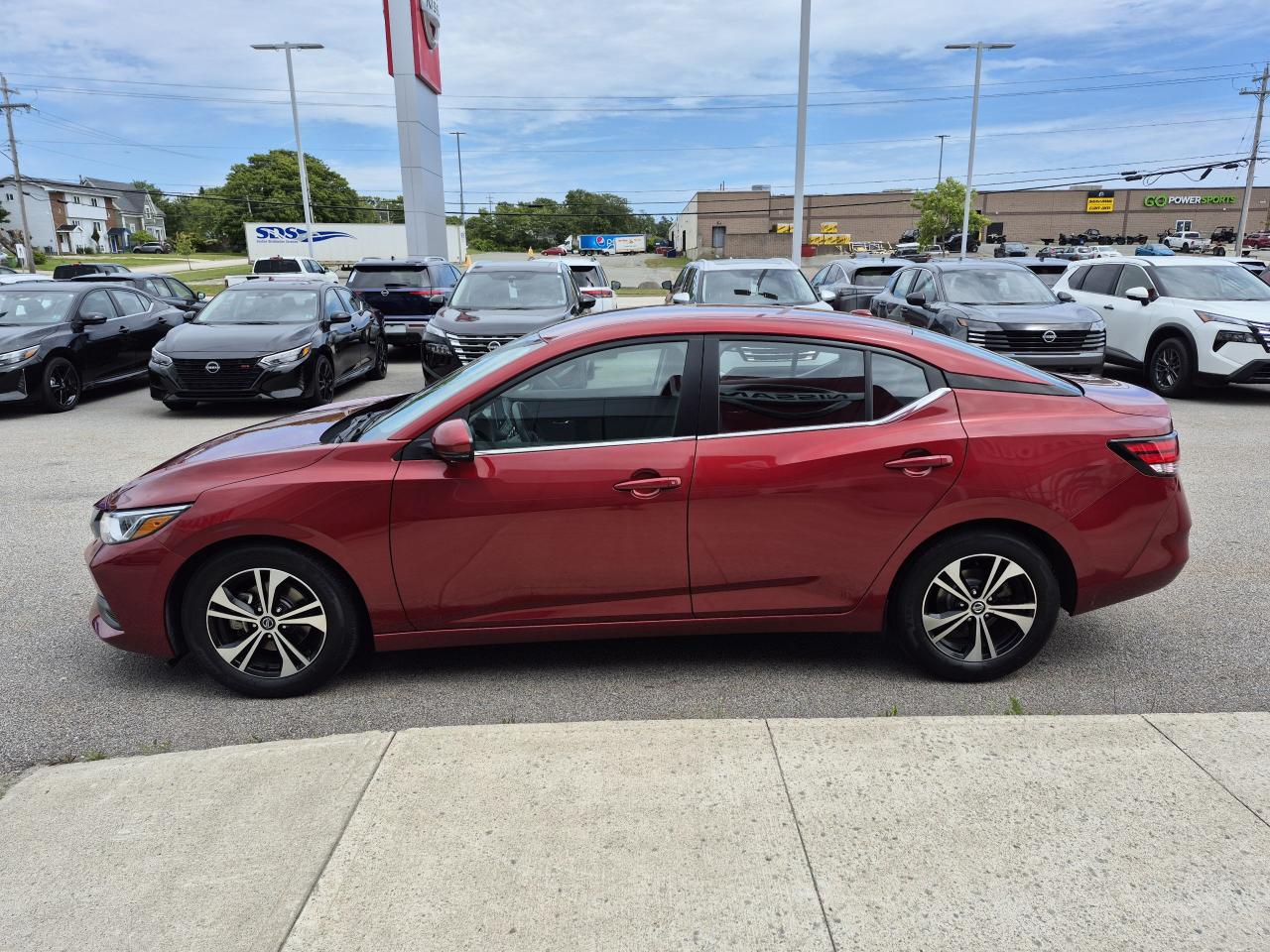 2020 Nissan Sentra SV Photo3