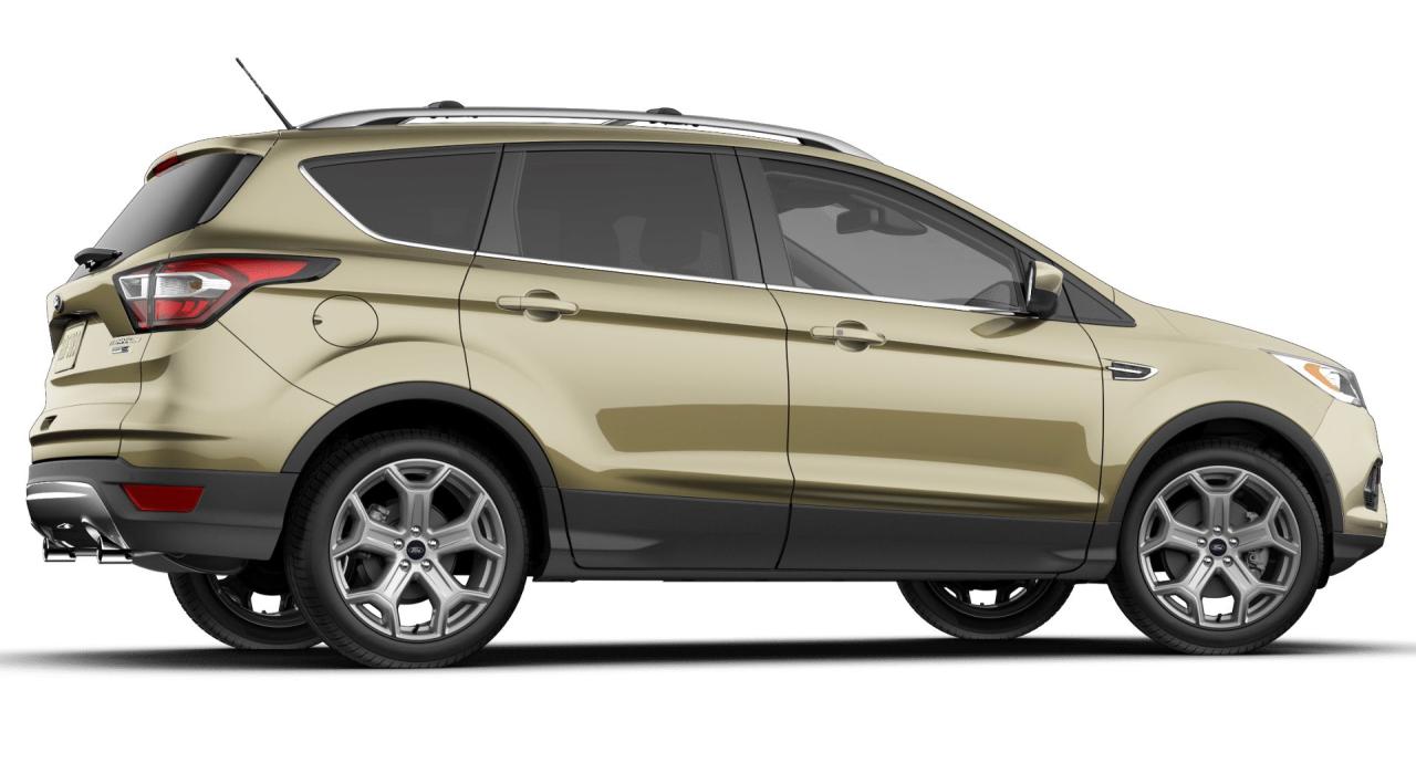 2018 Ford Escape Titanium Photo2