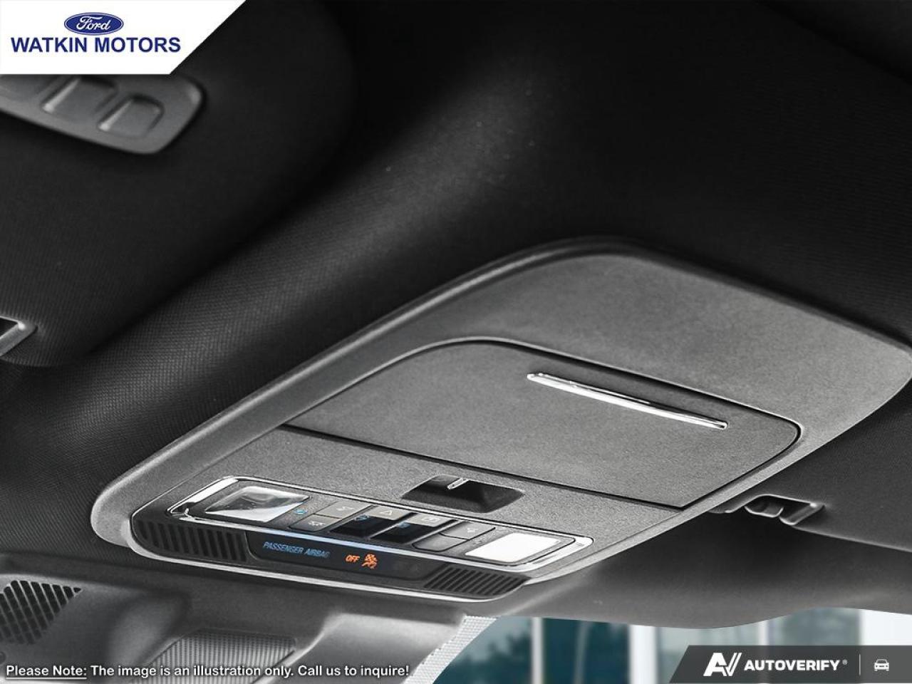 2025 Ford F-150 Lightning Lariat Photo17