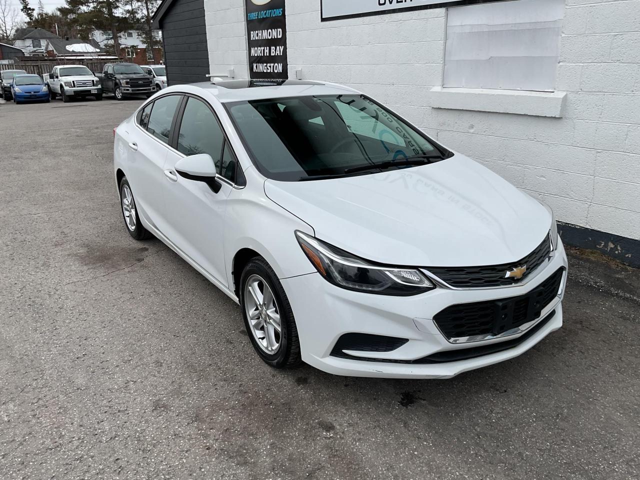 Used 2017 Chevrolet Cruze LT Auto 1.4L LT!!!   SUNROOF. HEATED SEATS. BACKUP CAM. BLUETOOTH. A/C. CRUISE. PWR GROUP. PERFECT FOR YOU!! for sale in Kingston, ON