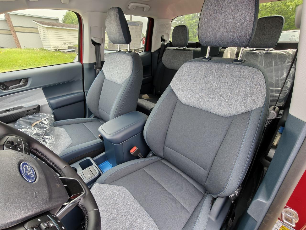 2025 Ford Maverick SUPERCREW XLT Photo4