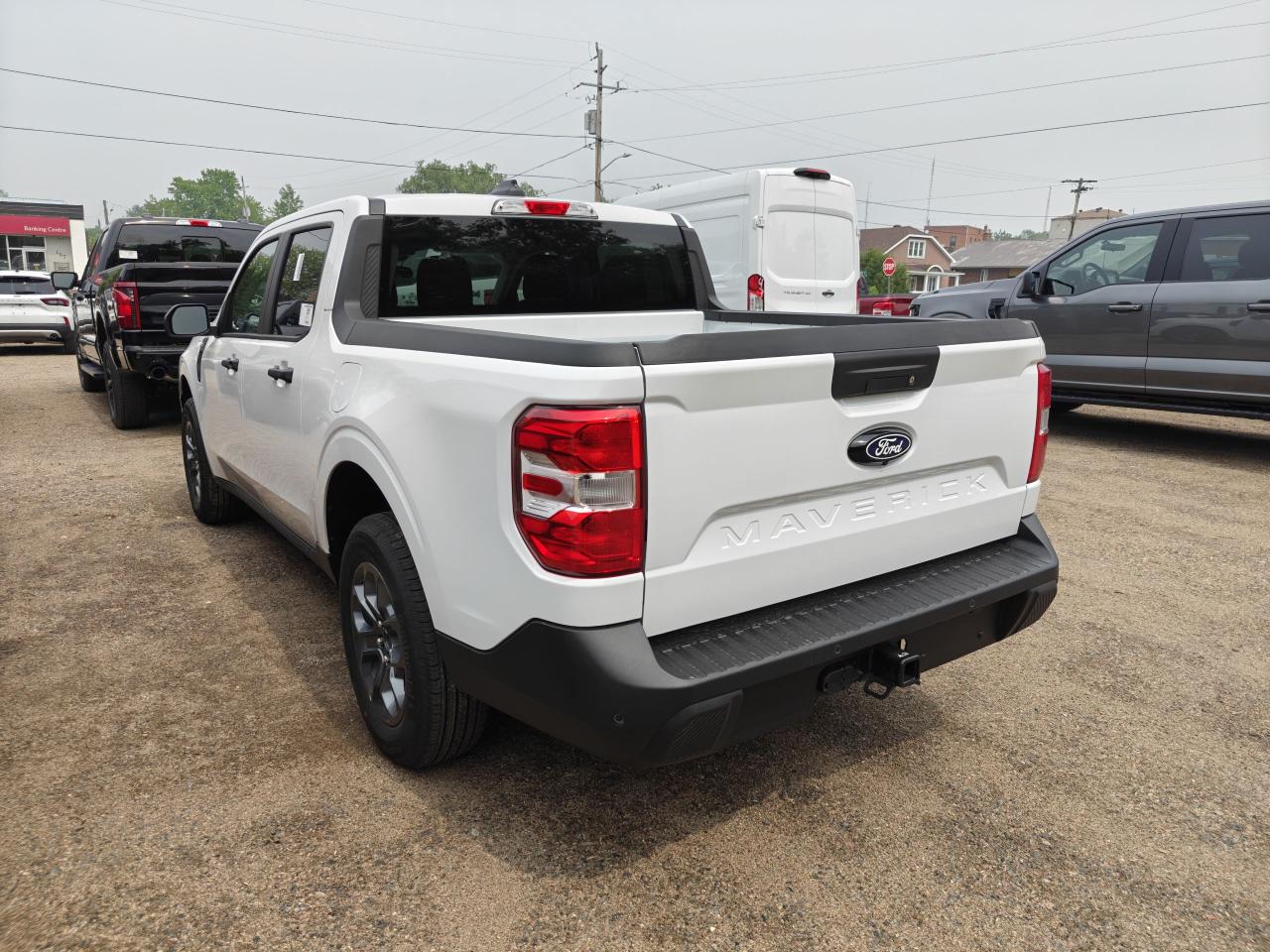 2025 Ford Maverick SUPERCREW XLT Photo1